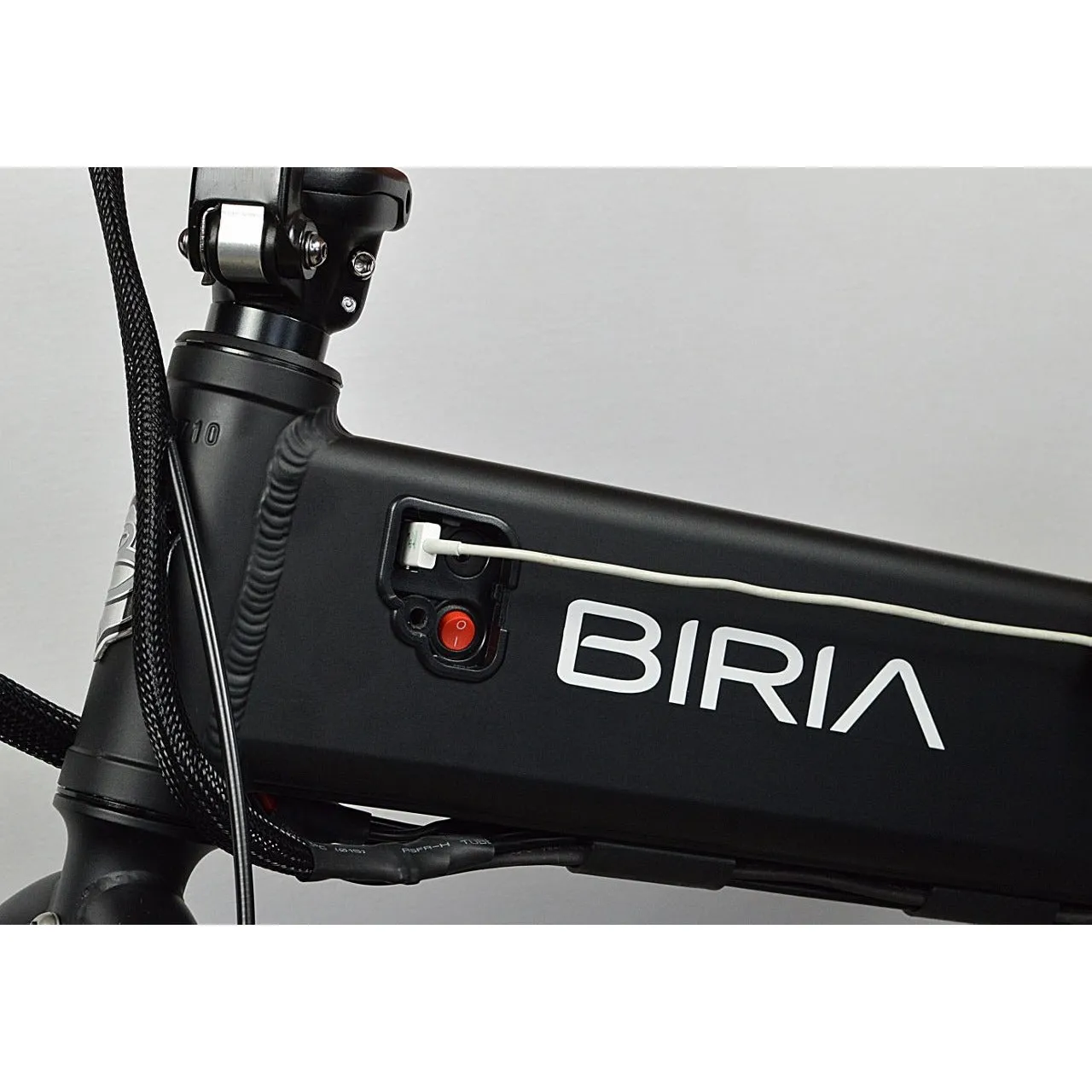 Big Cat 2024 BIRIA 500 XL Fat Tire - Folding Electric Bike