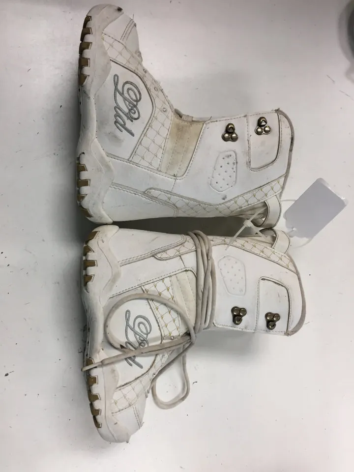 LTD White JR Size Specific 3 Used Snowboard Boots
